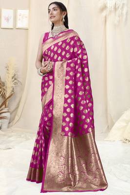 Magenta Banarasi silk blendWoven Design Woven Golden Zari Border Saree With Unstitched Blouse Piece 3