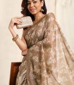 Beige Cotton Floral Print Saree With Unstitched Blouse Piece