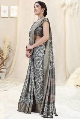 Grey Silk Blend Batik Print/Block Print Woven Zari Border/Tassels Saree With Unstitched Blouse Piece 3