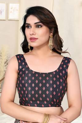 Navy Blue Silk Blend Foil Patola Print Saree With Unstitched Blouse Piece 5