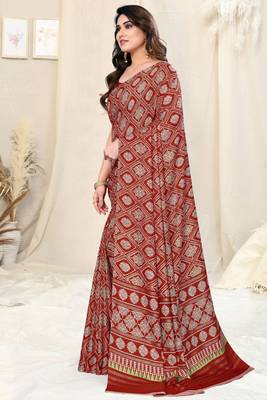 Red Silk Blend Foil Patola Print Saree With Unstitched Blouse Piece 3