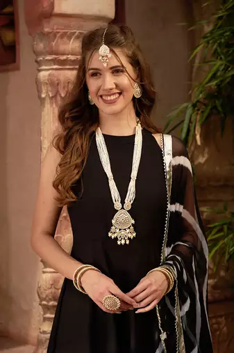 Black flared kurta set with dupatta