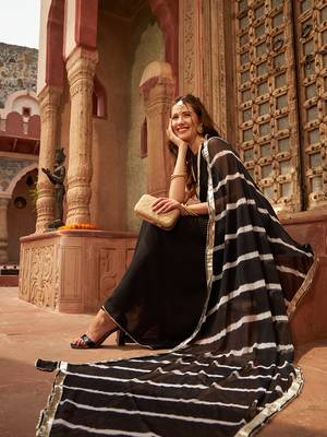 Black flared kurta set with dupatta 4
