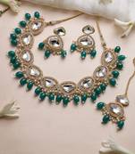 Gold-plated with ad green stones collar bone necklace set with stylish earrings jewellery set for women (ns105678)