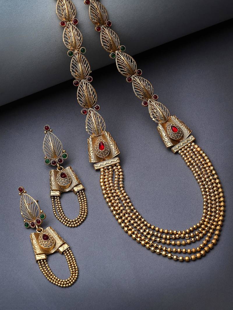 Intriguing gold plated rani haar long kundan studded matinee necklace set & earring jewellery set for women (ns105731)