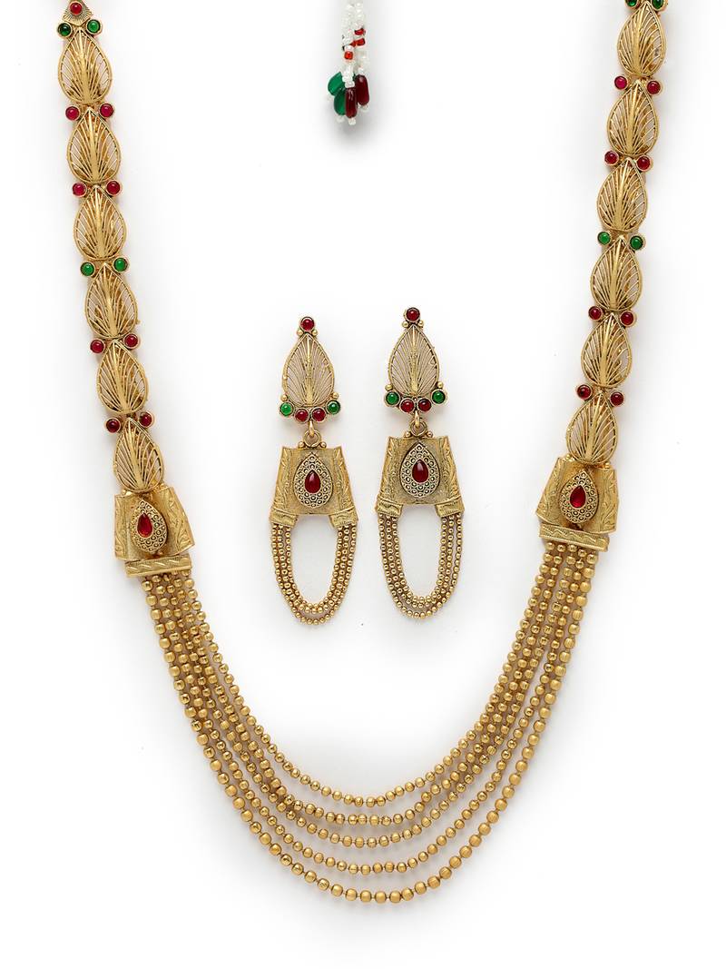 Intriguing gold plated rani haar long kundan studded matinee necklace set & earring jewellery set for women (ns105731)