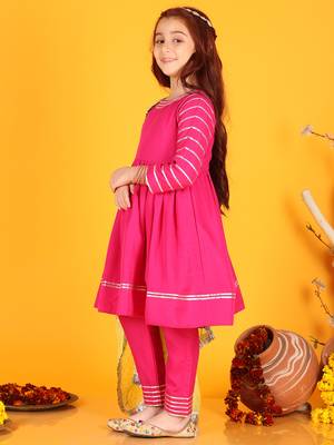 Jilmil girls magenta dress with pant & dupatta (set of 3) 4