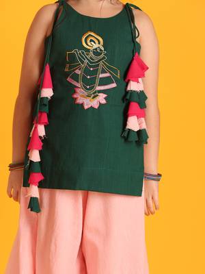 Jilmil girls embroidered green shreenathji cotton kurta with sharara (set of 2) 5