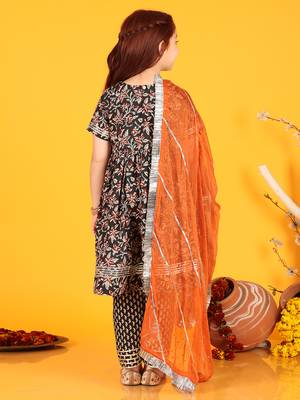 girls anarkali black bagru cotton dress with pant & dupatta (set of 3) 2