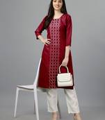 Women embroidered cotton blend straight kurta (maroon)