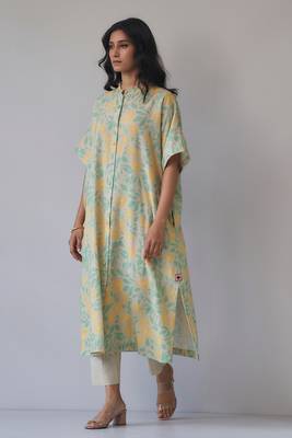Almond milk and green cotton linen co-ord set 4