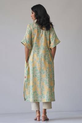 Almond milk and green cotton linen co-ord set 5