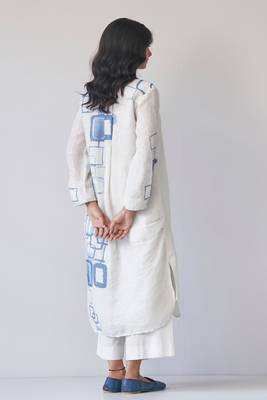 Marshmallow and blue linen co-ord set 2
