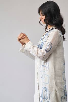Marshmallow and blue linen co-ord set 4
