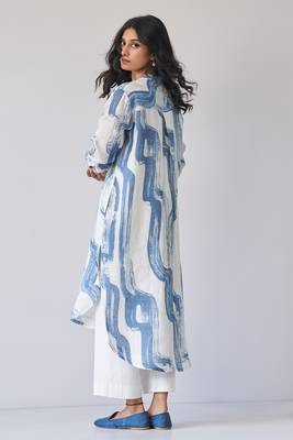 Marshmallow and blue linen co-ord set 4