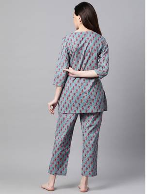 Blue Foral Printed Night Suit 3