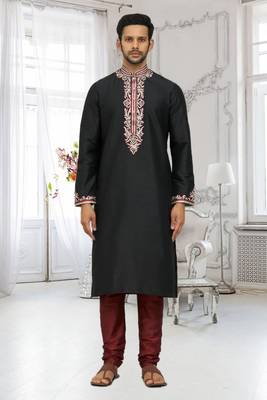 Men's black embroidered kurta pajama 1