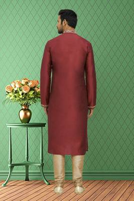 Men's maroon embroidered kurta pajama 5