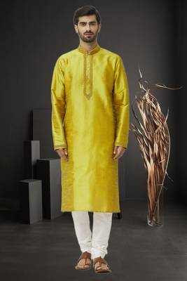 Men's yellow embroidered kurta pajama 1