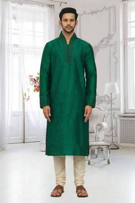 Men's green embroidered kurta pajama 1