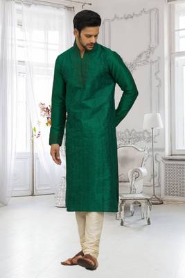 Men's green embroidered kurta pajama 3