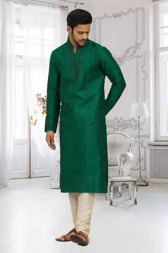 Men's green embroidered kurta pajama