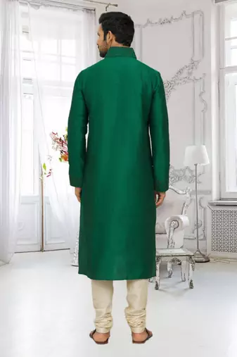 Men's green embroidered kurta pajama