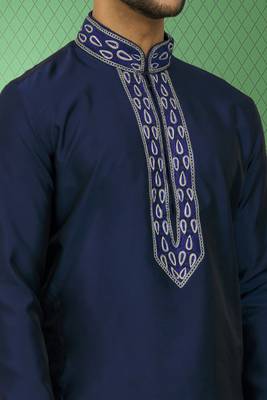 Men's blue embroidered kurta pajama 4