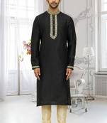 Men's black embroidered kurta pajama