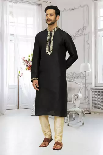 Men's black embroidered kurta pajama