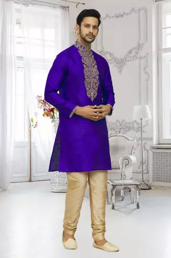 Men's blue embroidered kurta pajama