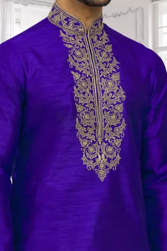 Men's blue embroidered kurta pajama