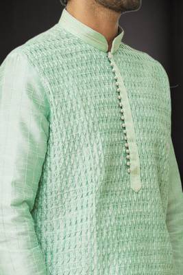 Men's pista green embroidered kurta pajama 4