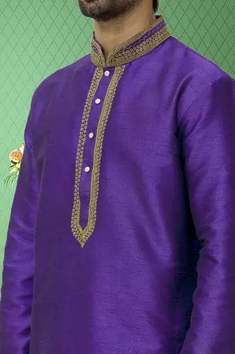 Men's blue embroidered kurta pajama