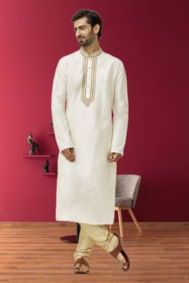 Men's off white embroidered kurta pajama 3