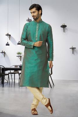 Men's green embroidered kurta pajama 2