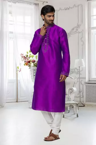 Men's purple embroidered kurta pajama