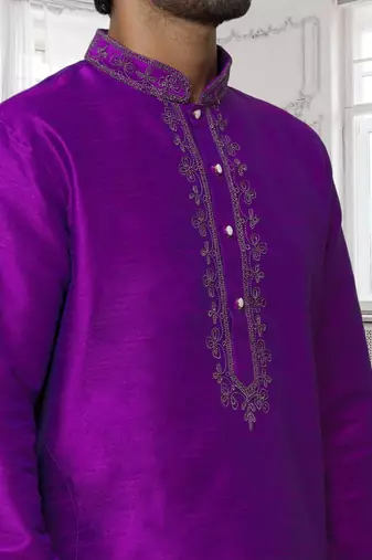 Men's purple embroidered kurta pajama
