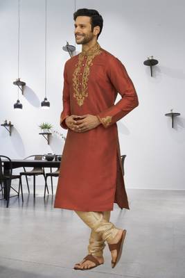 Men's rusty brown embroidered kurta pajama 3