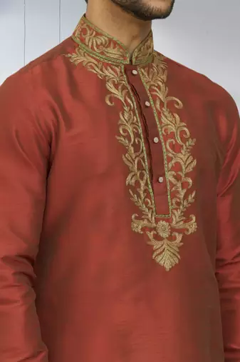 Men's rusty brown embroidered kurta pajama
