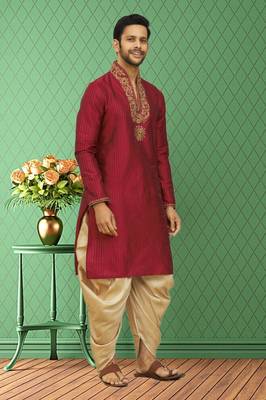 Men's maroon embroidered kurta patiala 3