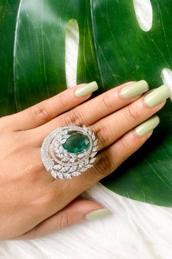 stylish latest fashion blue stone dazzling cubic zirconia embellihsed brass adjustable finger ring