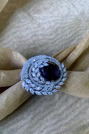 I jewels stylish latest fashion blue stone dazzling cubic zirconia embellihsed brass adjustable finger ring