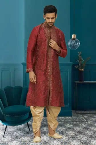 Men's maroon embroidered kurta patiala