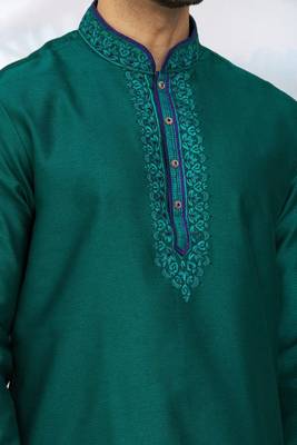 Men's peacock green embroidered kurta patiala 4
