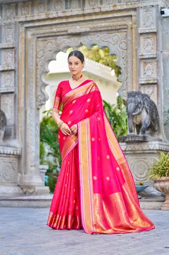 Pink Kallavi banarasi style silk bland zari Pallu & Border saree with Blouse