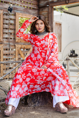 Red printed georgette suit set with dupatta 4