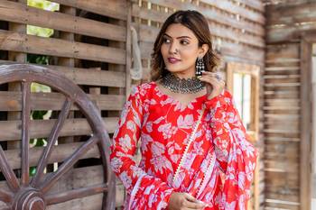 Red printed georgette suit set with dupatta 5