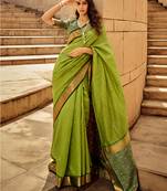 Green Color Handloom Silk Blend Patola Printed Saree With Blouse
