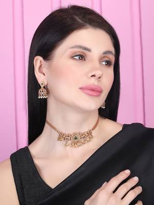 Gold plated sleek classy peacock chowker necklae set 3